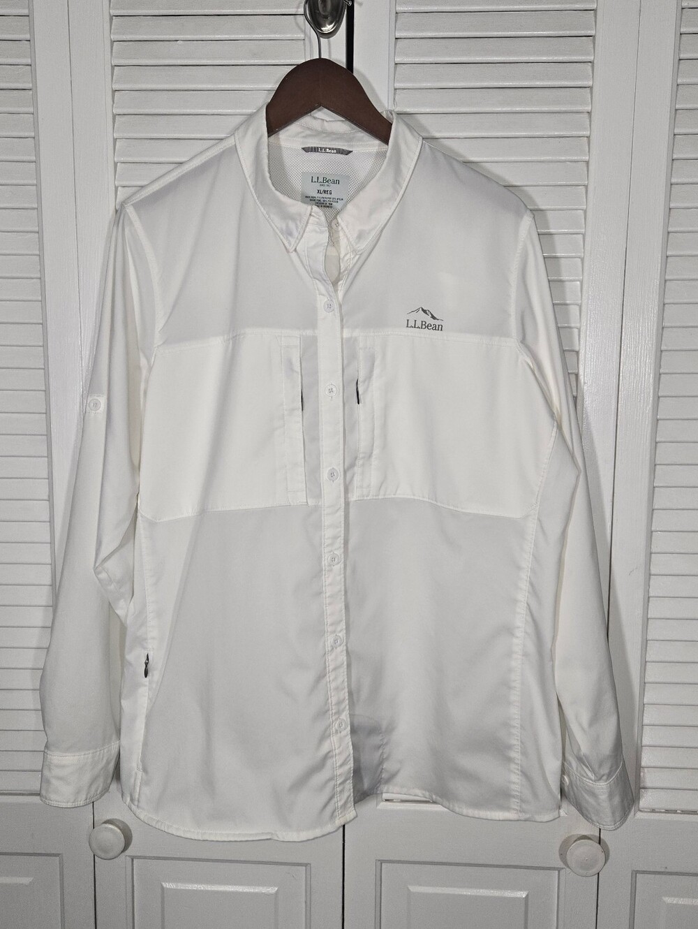 LL Bean Tropicwear Long Sleeve Sunsmart Moisture Wicking Button Down Shirt XL